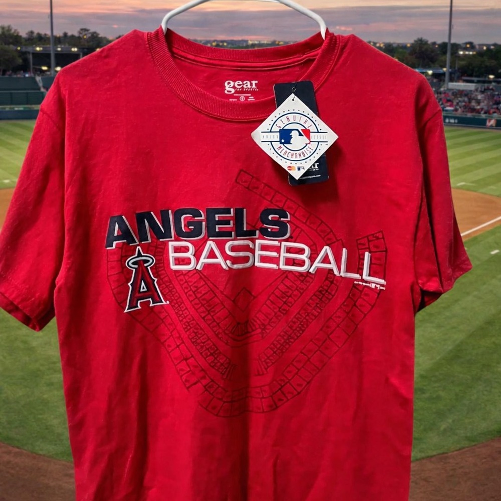 NWT Red Angels Baseball Shirt Size Small